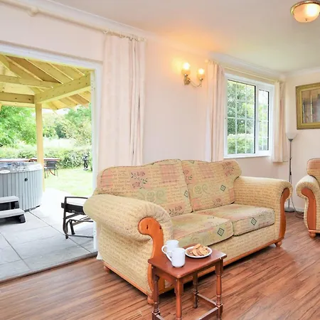 2 Bed In Padstow 51925 *