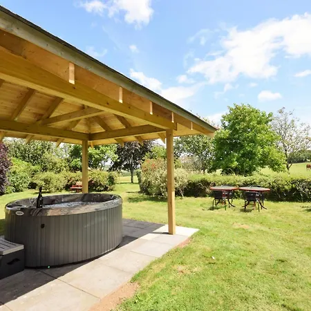Holiday home 2 Bed In Padstow 51925